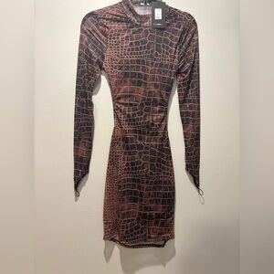 Fashion Nova Mel Mesh Mini Dress NWT Size M Brown Croc Print Bodycon Long Sleeve